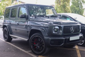 1920px-2018_Mercedes-AMG_G_63_4MATIC_Automatic_4.0_Front